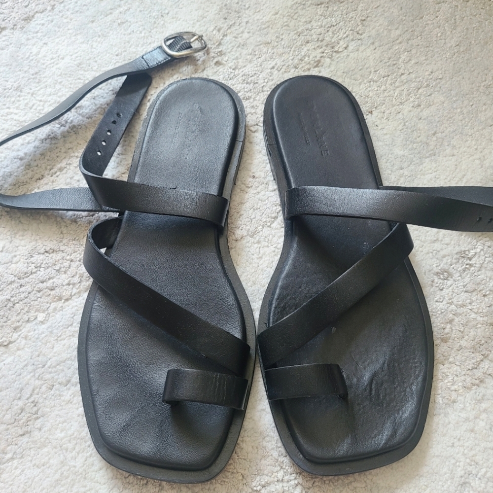 Everlane Black Leather Sandal